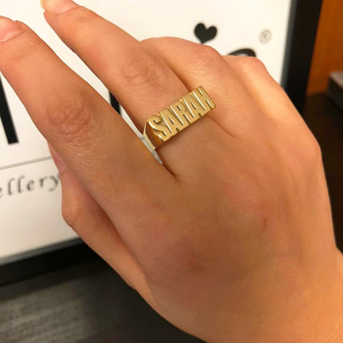 Benutzerdefinierte goldene Got – Initial Ring Custom Bewertung und Preis