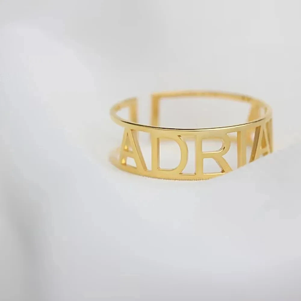 Personalisierter offener Ring  – Initial Ring Custom Bewertung und Preis